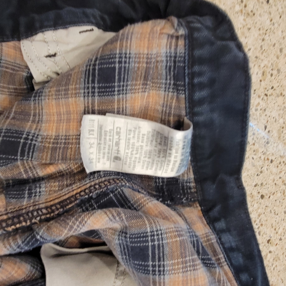 Black carhartt flannel lined